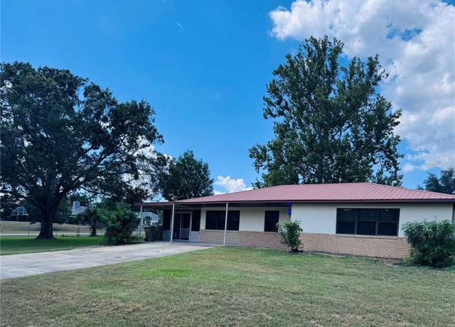 Property at 37207 Grays Airport Rd, Lady Lake, FL 32159, 3 beds, 1.5 baths