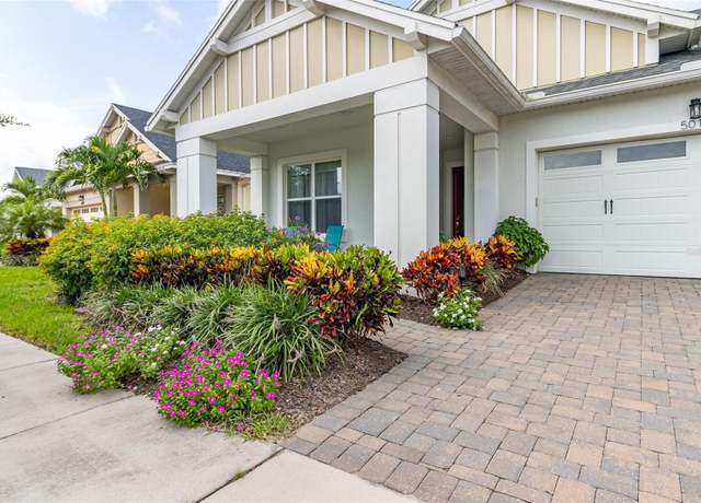 Property at 5012 E Fountainwood Dr, St Cloud, FL 34772, 3 beds, 2 baths