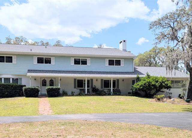 Property at 1440 Arroyo Vista Dr, Deland, FL 32724, 6 beds, 3.5 baths