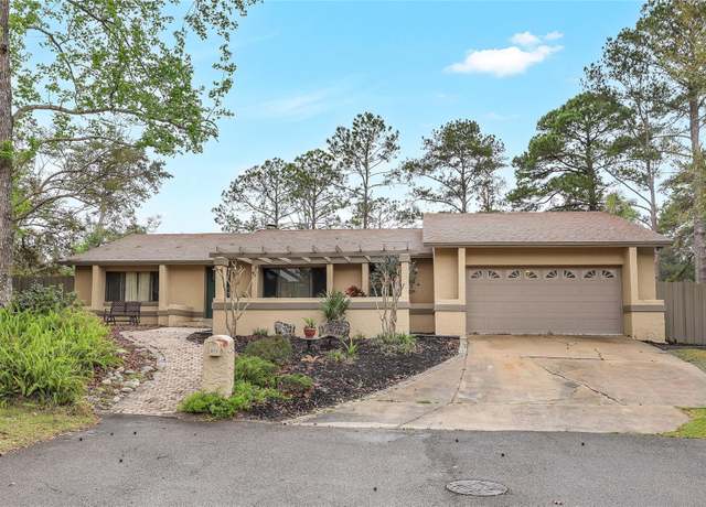 Property at 811 Gatehouse Dr, Winter Springs, FL 32708, 3 beds, 2.5 baths