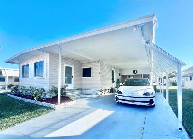 Property at 1100 Belcher Rd S #371, Largo, FL 33771, 2 beds, 2 baths