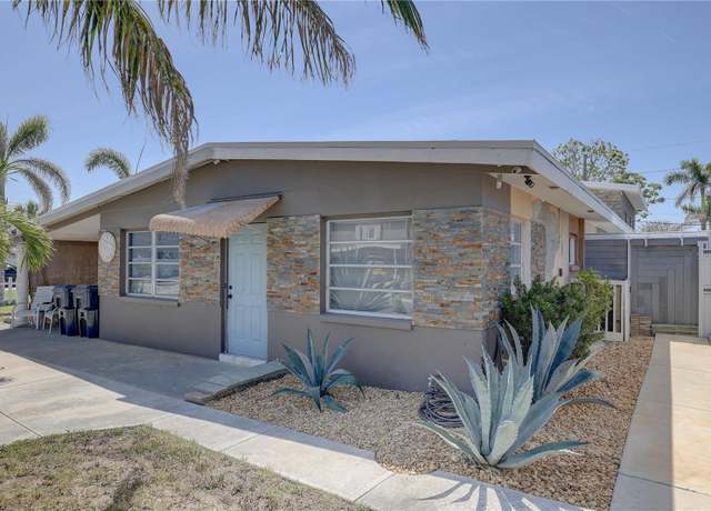 Property at 265 115th Ave, Treasure Island, FL 33706, 4 beds, 2 baths
