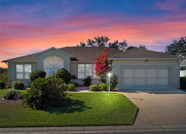 Property at 21732 King Henry Ave, Leesburg, FL 34748, 3 beds, 2.5 baths