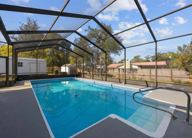Property at 1516 Prospect St, Palatka, FL 32177, 3 beds, 2 baths