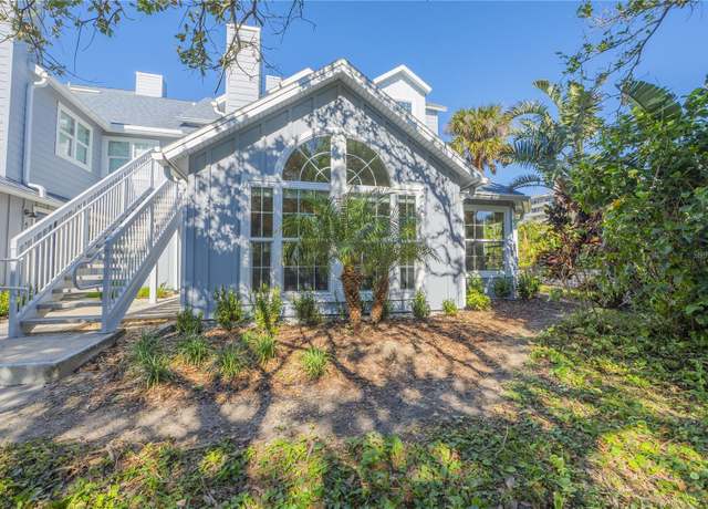 Property at 4278 Sun Village Ct Unit 27D, New Smyrna Beach, FL 32169, 3 beds, 2 baths