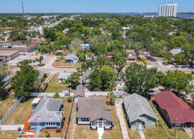Property at 208 Taylor Ave, Daytona Beach, FL 32114, 3 beds, 2 baths
