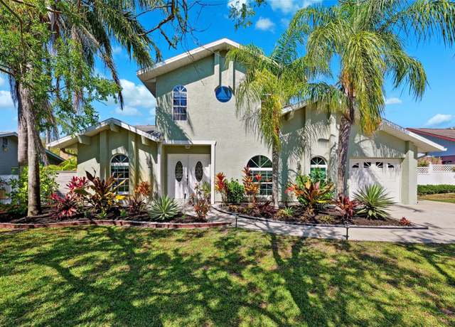 Property at 640 Kenneth Way, Tarpon Springs, FL 34689, 4 beds, 3 baths