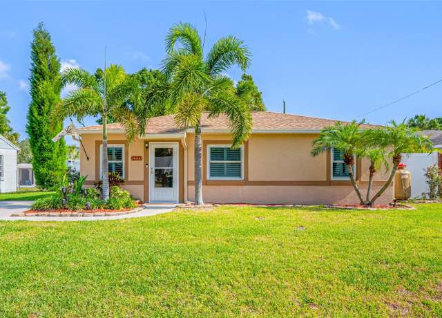 Property at 4721 W Lawn Ave, Tampa, FL 33611, 3 beds, 2 baths