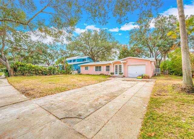 Property at 4636 W Longfellow Ave, Tampa, FL 33629, 4 beds, 2.5 baths