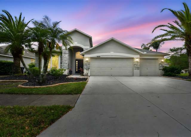 Property at 8208 Pinewood Run Ct, Tampa, FL 33647, 3 beds, 2 baths