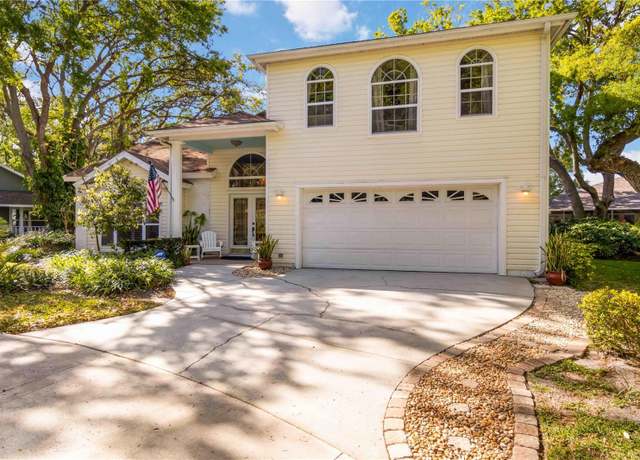 Property at 6905 Arbor Oaks Ct, Bradenton, FL 34209, 4 beds, 2.5 baths