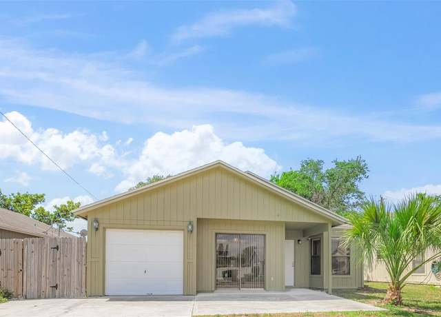 Property at 1553 Mackeral Ave, Sarasota, FL 34237, 3 beds, 2 baths