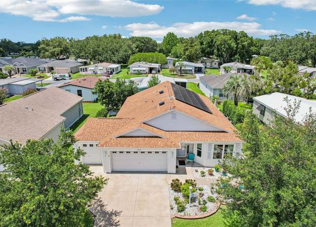 Property at 703 Royal Palm Ave, Lady Lake, FL 32159, 3 beds, 2 baths
