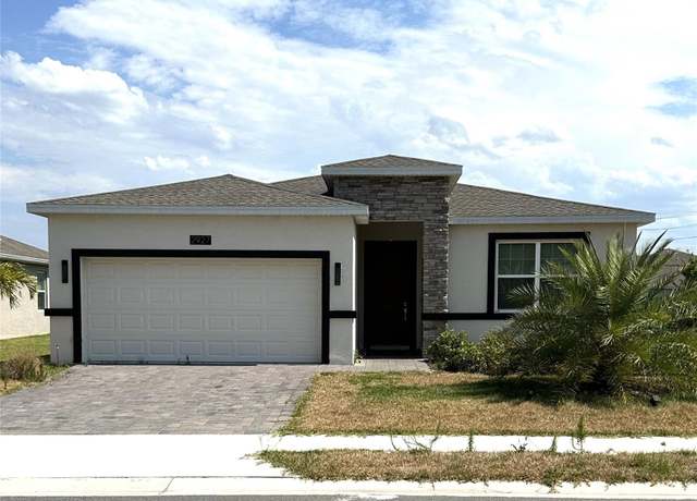 Property at 2927 Camden Way, Davenport, FL 33837, 4 beds, 3 baths