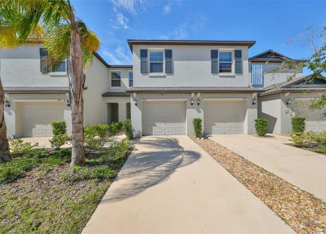 Property at 928 Royal Empress Dr, Ruskin, FL 33570, 3 beds, 2.5 baths
