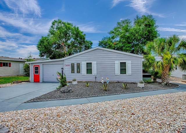 Property at 25007 Bellevue, Leesburg, FL 34748, 2 beds, 2 baths