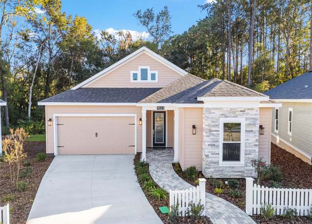 Property at 1023 NW 132nd Blvd, Newberry, FL 32669, 3 beds, 2 baths