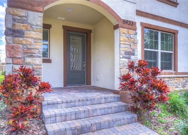 Property at 5933 Caldera Ridge Dr, Lithia, FL 33547, 4 beds, 2.5 baths