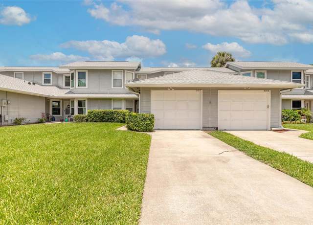 Property at 961 S Lakewood Ter Unit C, Port Orange, FL 32127, 2 beds, 2.5 baths