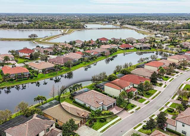 Property at 13112 Ramblewood Trl, Bradenton, FL 34211, 4 beds, 2 baths