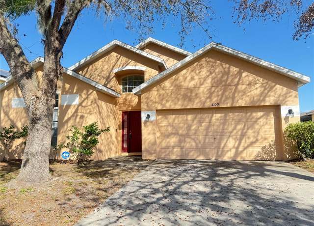 Property at 2109 Woodsedge Dr, Kissimmee, FL 34746, 4 beds, 2 baths