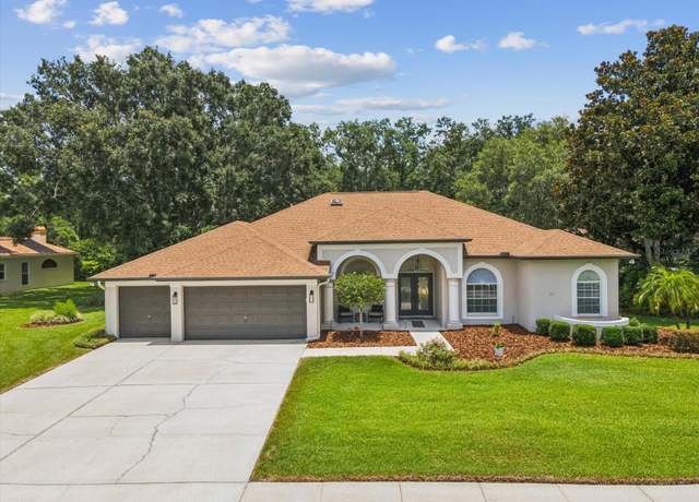 Property at 18803 Misty Shores Ln, Lutz, FL 33548, 4 beds, 3 baths