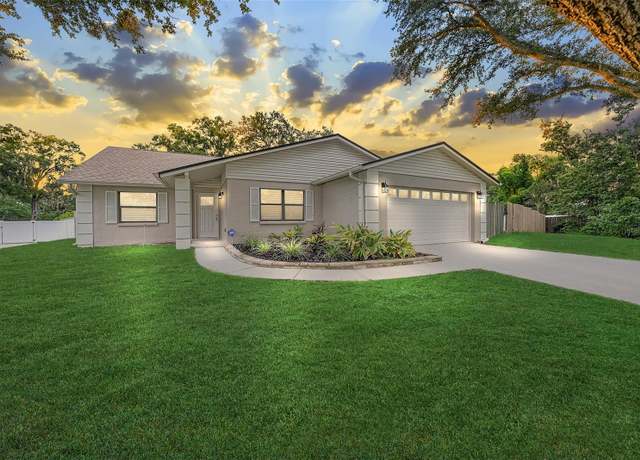 Property at 23253 Granite Pl, Land O Lakes, FL 34639, 3 beds, 2 baths
