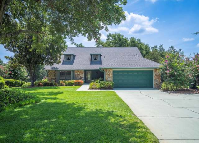 Property at 1842 Pinnacle Dr, Lakeland, FL 33813, 3 beds, 2.5 baths