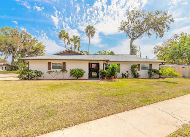 Property at 222 Brittany Ave, Port Orange, FL 32127, 3 beds, 2 baths