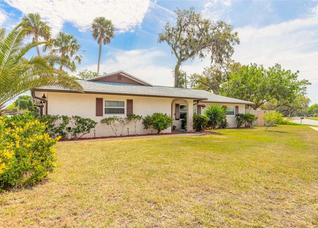 Property at 222 Brittany Ave, Port Orange, FL 32127, 3 beds, 2 baths