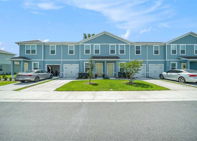 Property at 12264 Grizzly Ln, New Port Richey, FL 34654, 3 beds, 2.5 baths