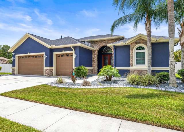 Property at 1741 Beaconsfield Dr, Wesley Chapel, FL 33543, 5 beds, 3 baths