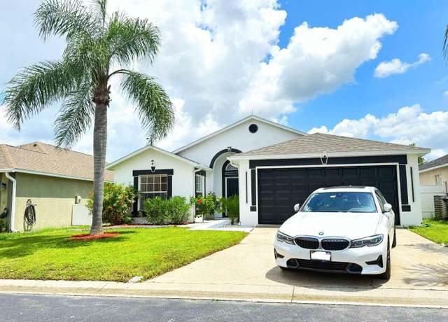 Property at 132 Canary Island Cir, Davenport, FL 33837, 4 beds, 2 baths
