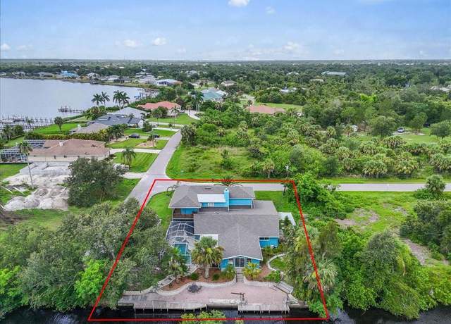 Property at 27450 San Marco Dr, Punta Gorda, FL 33983, 4 beds, 3 baths