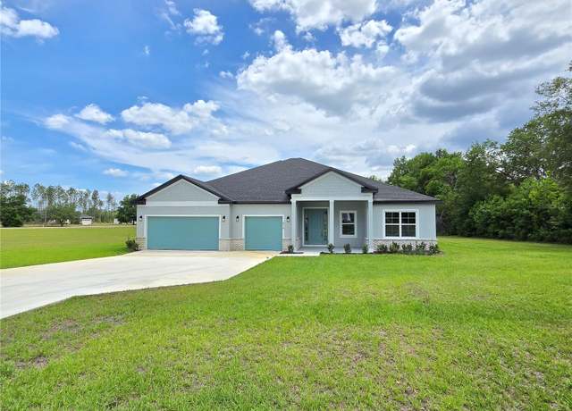 Property at 814 E Bismark St, Hernando, FL 34442, 4 beds, 3 baths
