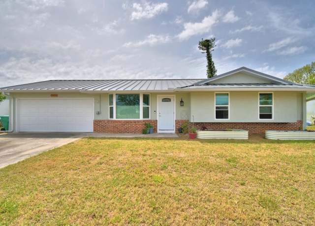 Property at 13495 Newport Ave, Port Charlotte, FL 33981, 3 beds, 2 baths