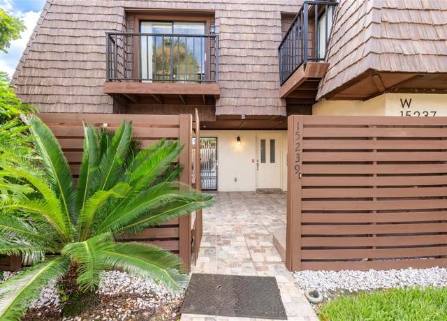 Property at 15239 W Pond Woods Dr #402, Tampa, FL 33618, 3 beds, 2.5 baths