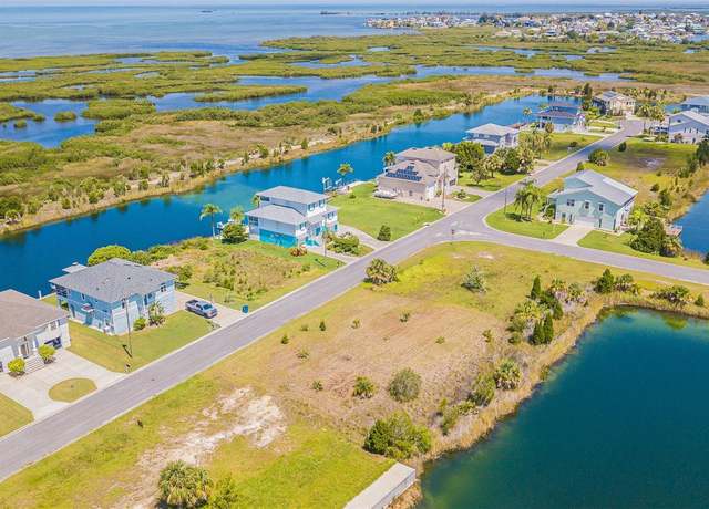 Property at 3274 Lugustrum Dr, Hernando Beach, FL 34607
