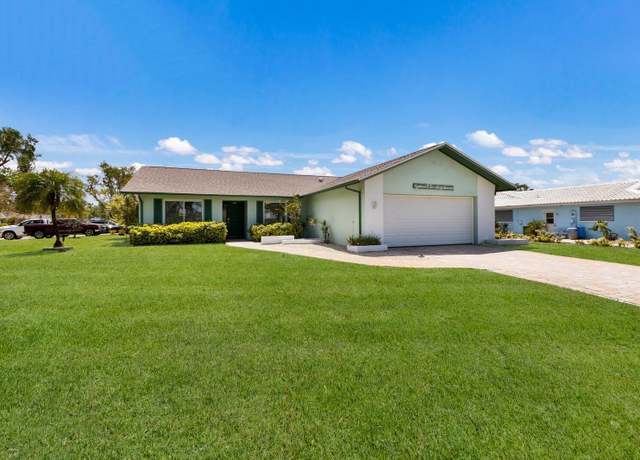 Property at 1802 67th St W, Bradenton, FL 34209, 3 beds, 2 baths