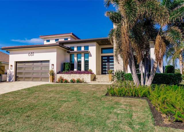 Property at 681 Macedonia Dr, Punta Gorda, FL 33950, 4 beds, 3.5 baths
