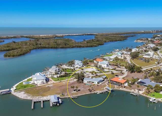 Property at 400 Anchor Row, Placida, FL 33946, 3 beds, 3 baths