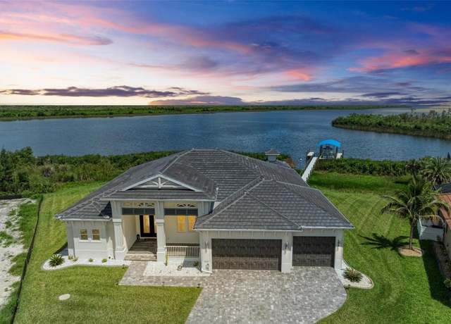 Property at 16147 Lankford Ct, Port Charlotte, FL 33981, 3 beds, 3 baths
