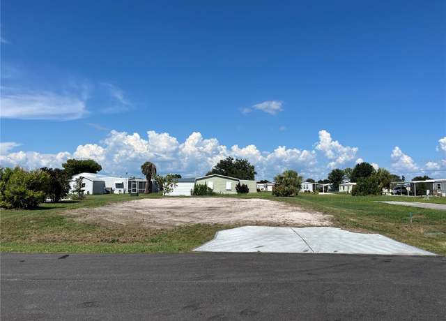 Property at 1429 Blue Heron Dr, Englewood, FL 34224