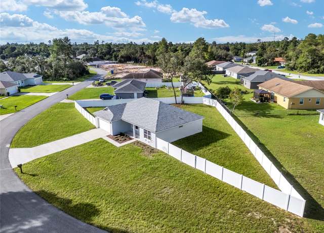 Property at 13618 SW 40th Cir, Ocala, FL 34473, 3 beds, 2 baths