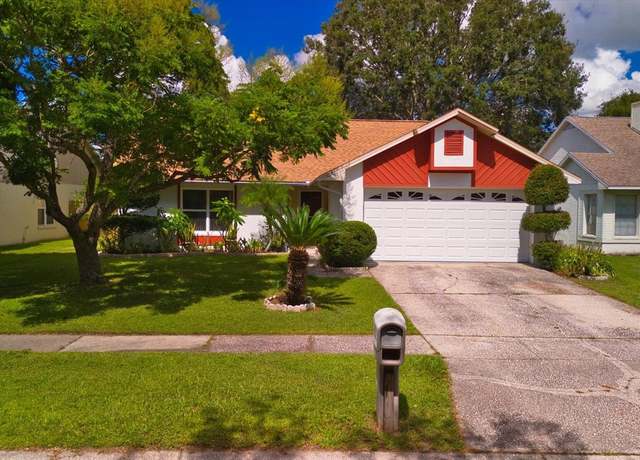 Property at 2011 Green Juniper Ln, Brandon, FL 33511, 3 beds, 2 baths