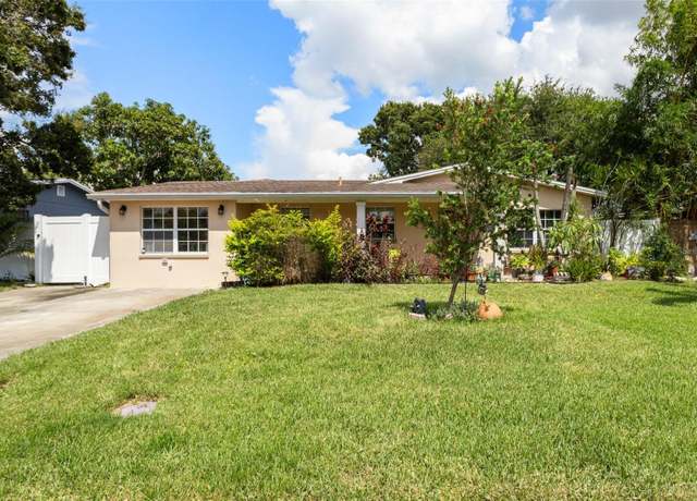 Property at 8915 59th Way N, Pinellas Park, FL 33782, 3 beds, 2 baths