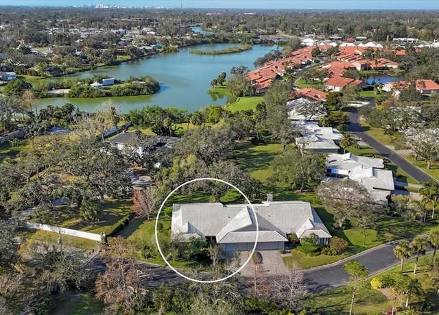 Property at 3825 Wilshire Cir #1, Sarasota, FL 34238, 3 beds, 2 baths