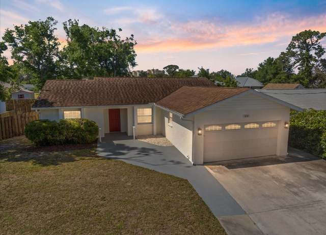 Property at 1856 Wharf Rd, Sarasota, FL 34231, 3 beds, 2 baths