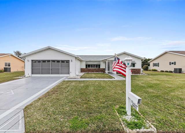 Property at 9802 SE 178th Ln, Summerfield, FL 34491, 3 beds, 2 baths