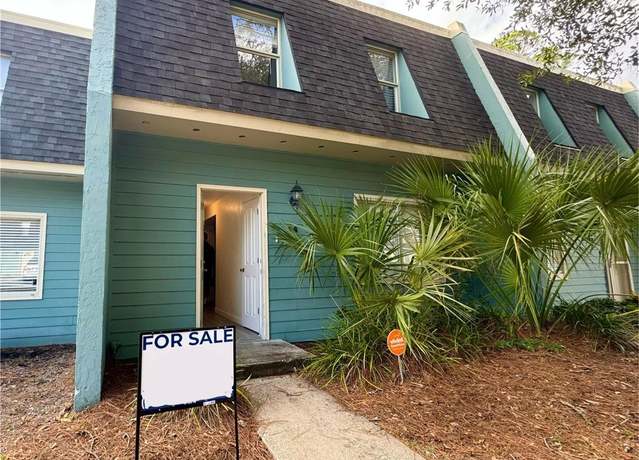 Property at 501 SW 75th St Unit A8, Gainesville, FL 32607, 4 beds, 2.5 baths